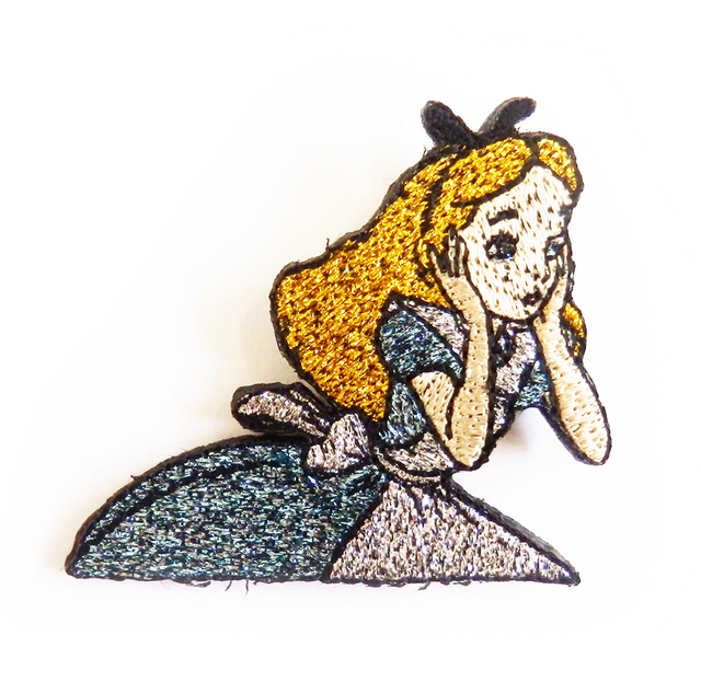 コミックブローチ/アリス|二子玉川ライズショッピングセンター