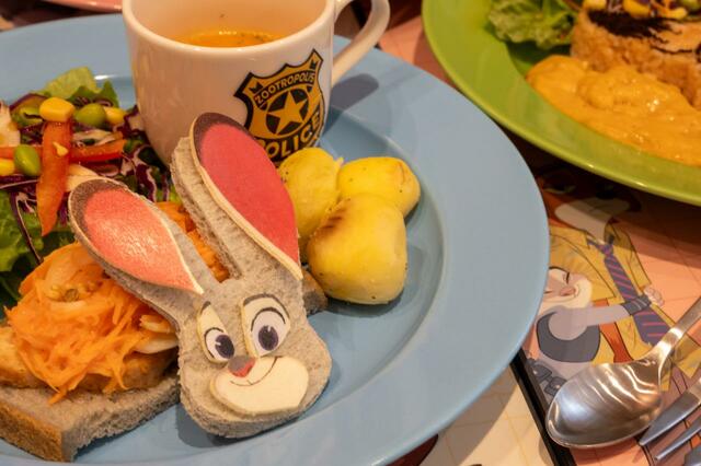 <ジュディ>BBFサンドイッチ 2,590円|ディズニー『ズートピア』「Zootopia」BUNNY BEST FRIEND OH MY CAFE