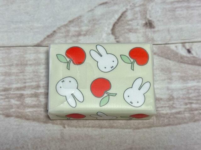 ポケットティッシュ