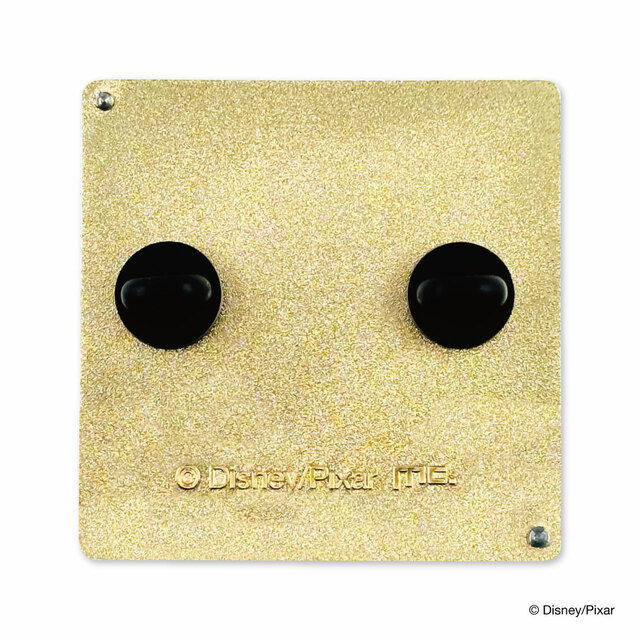 コレクションピンバッジ　レッサーパンダ　メイ　1,980円