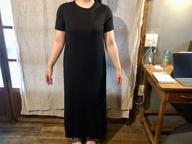【ユニクロ　エアリズムコットンブラワンピース】一枚で着用してパジャマや部屋着にはもちろん、ちょっとした外出にも使えます