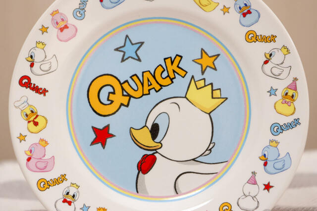 レモンクリームケーキ、スーベニアプレート付き 1200円｜たくさんのクワッキーダック