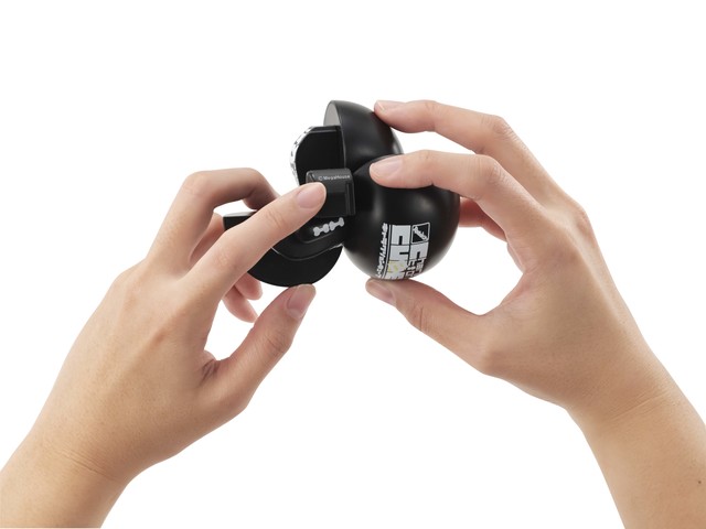 『Charaction CUBE（キャラクションキューブ）』