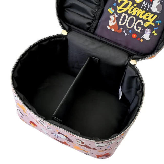 ディズニーキャラクター バニティポーチ DOG DAY 2022 4,290円