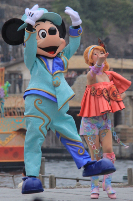 東京ディズニーシー「ディズニー・イースター2015」／「ファッショナブル・イースター」ミッキーマウス ©Disney