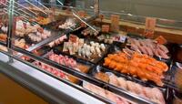 ロピア「魚萬握り寿司」各108円(税込)から