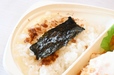 【ライフの冷凍弁当／海苔弁当】海苔が主張しすぎず、それでいてちゃんと海苔弁当らしいおいしさを楽しめます