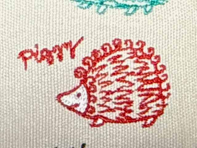 【cookpad plus 2025年春号増刊付録】巻き毛がキュートなピギーは、おっとりのんびり屋な女の子