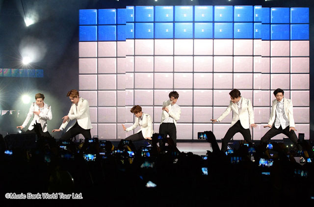 EXO-K＠『K-POP FESTIVAL MUSIC BANK in メキシコ』　©Music Bank World Tour Ltd