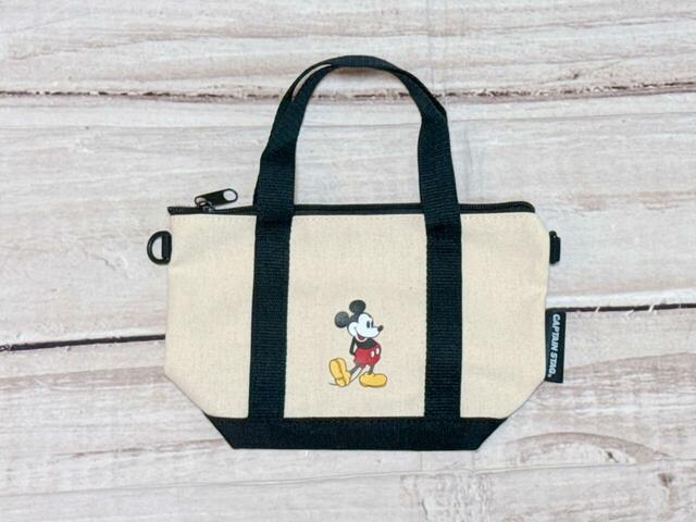 まるでキャンバストートのミニチュア版のようなデザインのポーチ!