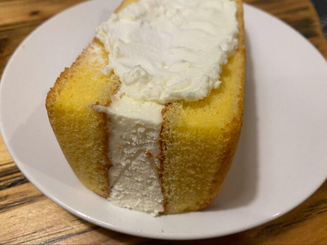 【YATSUDOKI 牛乳と卵とはちみつの生ケーキ】はちみつが入っているので1歳未満のお子様には与えないでください