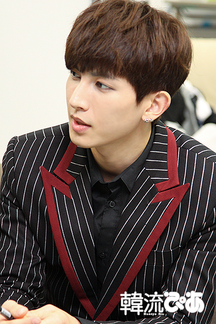 U-KISSキソプの取材の様子　1月22日発売の「韓流ぴあ 2/28号」もチェック！