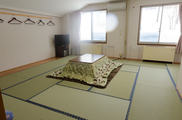 広さ16畳の和室D「舞子高原ロッジ」｜舞子スノーリゾート（舞子エリア）