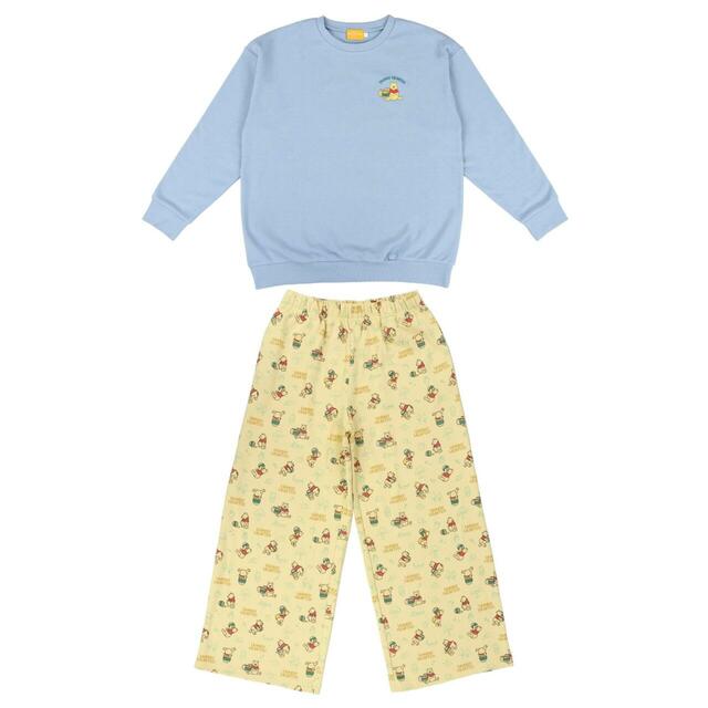 ルームウェア 6,200円|東京ディズニーリゾート「くまのプーさん」グッズ|販売店舗:東京ディズニーランド「プーさんコーナー」、東京ディズニーシー「ヴィラ・ドナルド・ホームショップ」|発売日:2025年12月4日(木)
