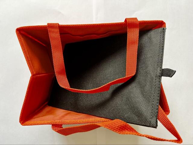 【sweet3月号 リトルミイのインテリアバッグ】底敷きを入れると自立します