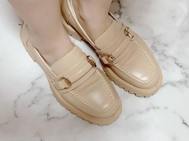 【無印良品】つま先ワイド×トラックソールローファー