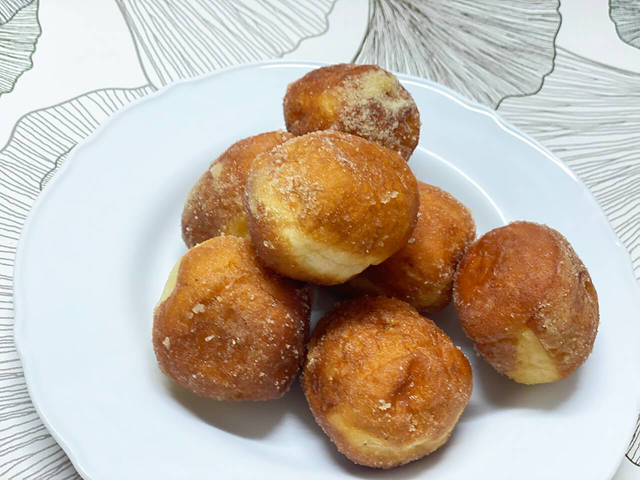 「DUMBO Doughnuts and Coffee（ダンボ ドーナツ アンド コーヒー）」ダンボパック きなこ／シェアに最適