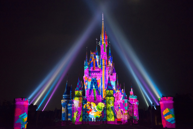 東京ディズニーランド「ワンス・アポン・ア・タイム」※2017年11月6日公演終了