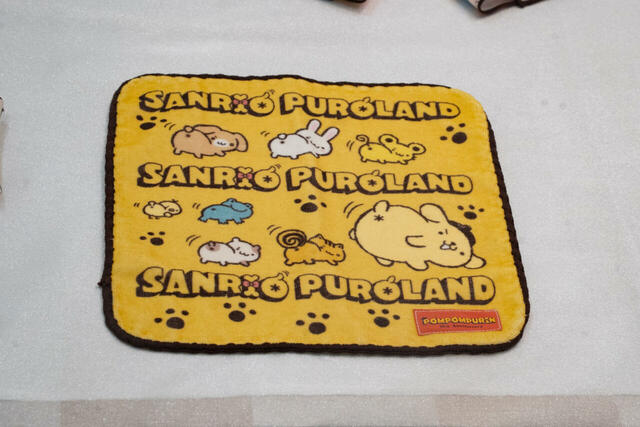 POMPOMPURIN 30th Anniversary タオル 990円