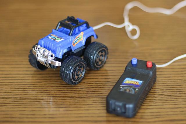 前進とバックができます