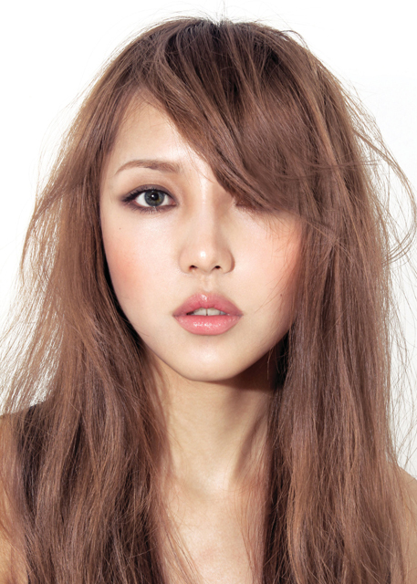 総合No.5「こなれスモーキーメイク」ほぼ女子票