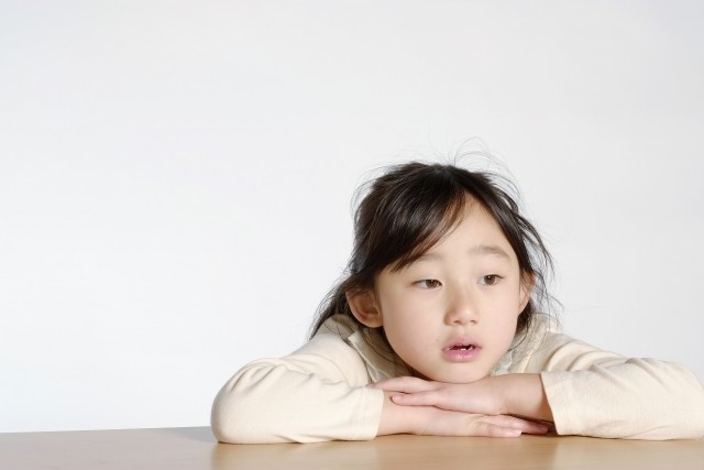 ウレぴあ総研hapimama*｜まさか、うちの子が!?突然の「不登校」、家庭に潜む要因と親にできる対策4つ