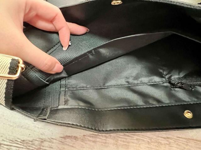 オープンポケットが1つ