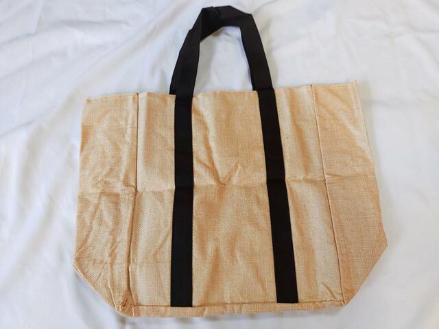 【GLOW 7月号】付録「OUTERSUNSET（アウターサンセット）のトートバッグ」裏はロゴなし×シンプルな無地になっている