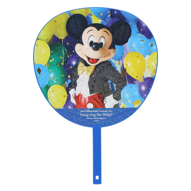 うちわ 800円  / イマジニング・ザ・マジック 写真家 蜷川実花とのコラボレーション