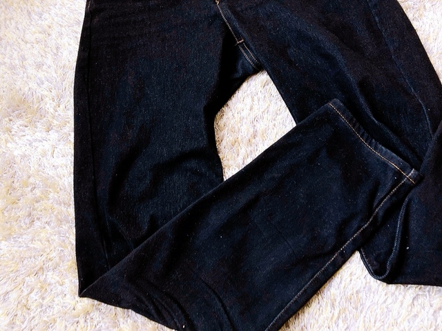 【ワークマン WEMOTION(ウィモーション)360ストレッチデニムパンツ】快適さと耐久性を兼ね備えた逸品