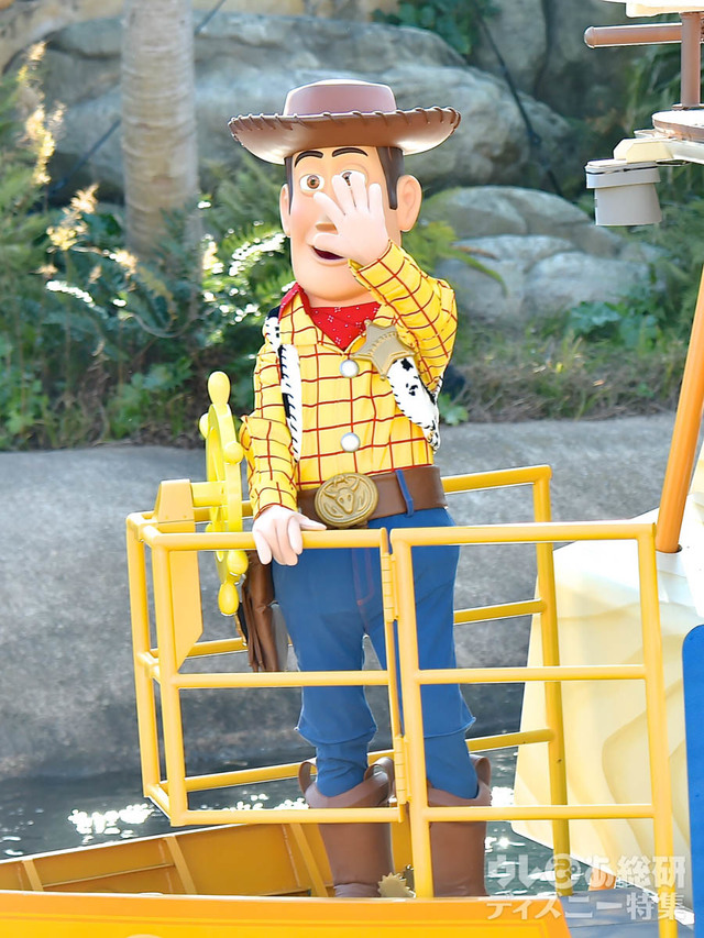 ピクサー・プレイタイム・スチーマー|東京ディズニーシー「ピクサー・プレイタイム」