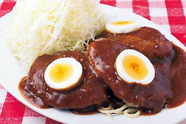 イタリーノ（関内） ハンブルジャワーズ 600円 3つのハンバーグにゆで卵をトッピングした、こちらも食べ応えのあるメニュー。