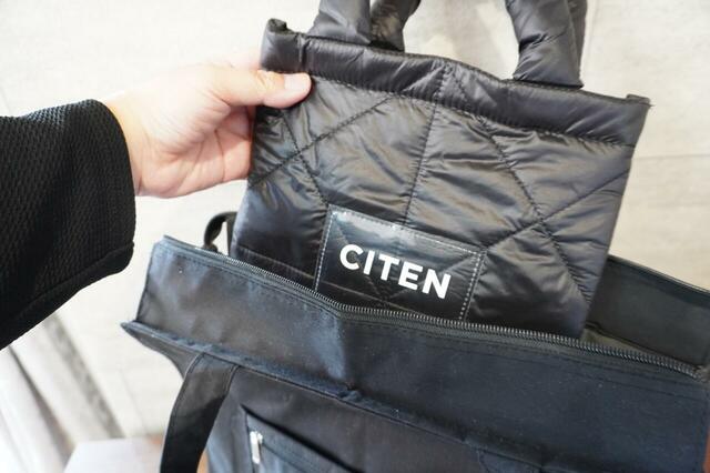 バッグインバッグとしても使える