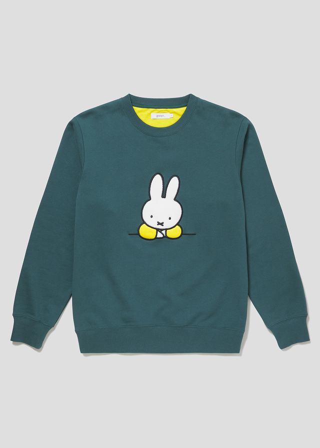 スウェット「ミッフィー ポーズ」4,950 円(税込)(サイズ:SS/S/M/L/XL)