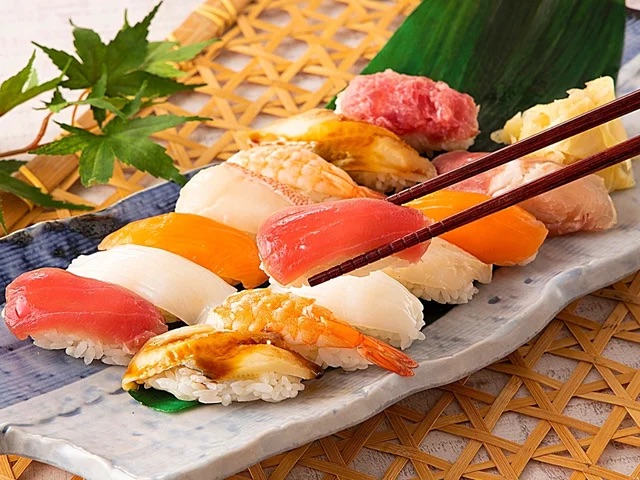 ザ ブッフェ大和富山「ローストビーフ&ハンバーグ食べ放題」