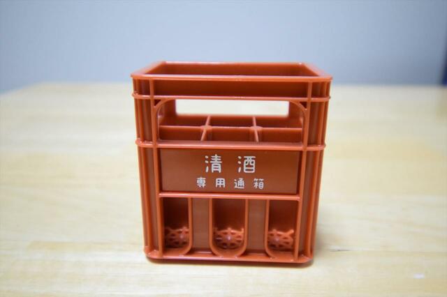 【セリア】ミニチュア一升瓶ケース／100円