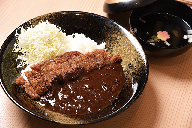 牛かつ黒カリー1166円|かつ宗 末広町店