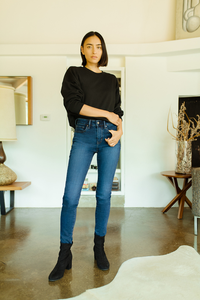 ユニクロ：HTウルトラストレッチハイライズジーンズ