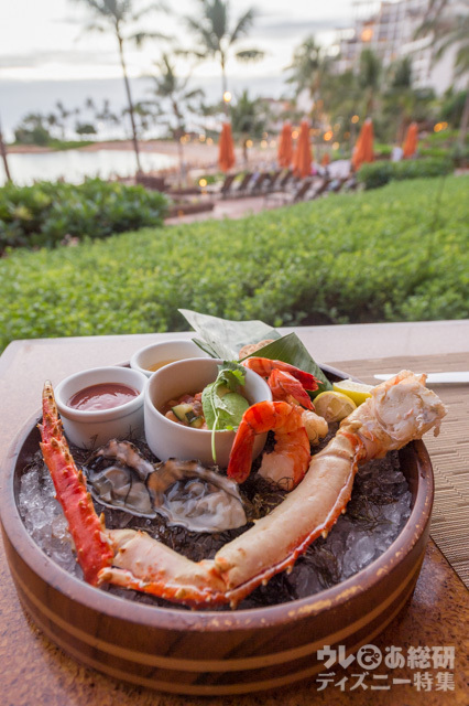 レストラン「アマアマ」の夕食メニュー「シーフード盛り合わせ」|アウラニ・ディズニー・リゾート&スパ コオリナ・ハワイ