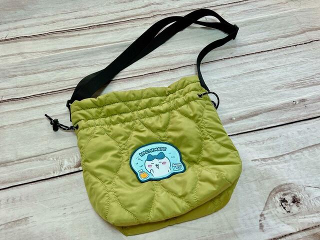 巾着の紐を緩めるとこんな感じに！