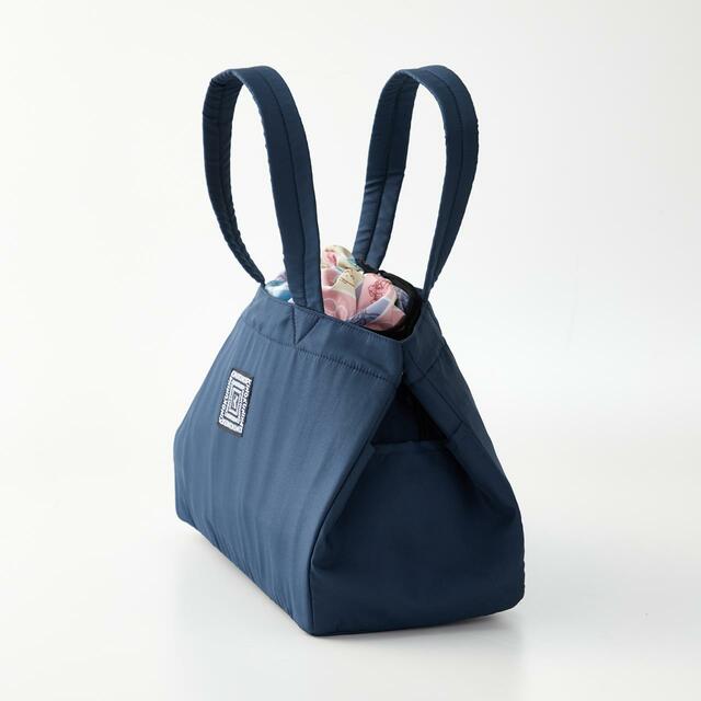 レジかごにつけられる保冷バッグ｜4,290円（税込）