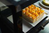 「The Royal Lounge ~Sweet Symphony~」<期間:2026年6月13日〜8月23日>【デザートワゴンを席までお届け!フルサービスのスイーツビュッフェ「The Royal Lounge ~Sweet Symphony~」でプレミアムな午後のひととき♪】