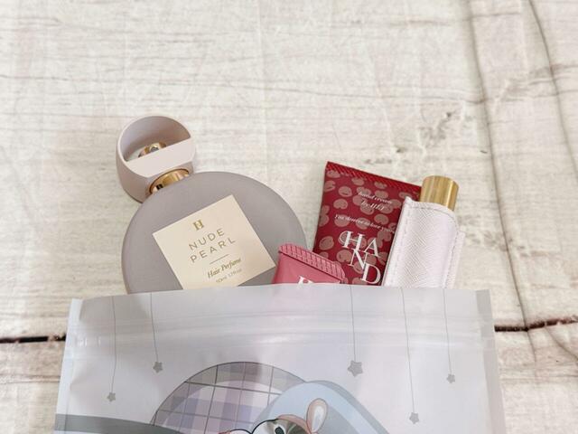 【⼀番くじ mofusand／H賞：便利なグッズセレクション】ジッパーバッグ／しっかり密閉できるのでコスメ等を入れても◎！