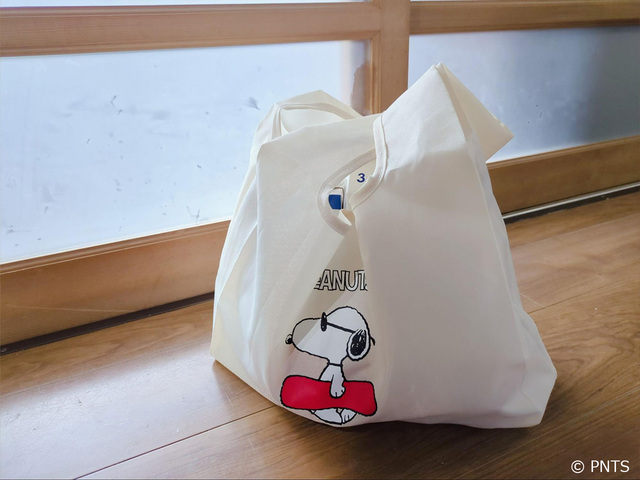 【ジョイフル×スヌーピー オリジナルデザインエコバッグ】大人が持っても素敵なデザイン