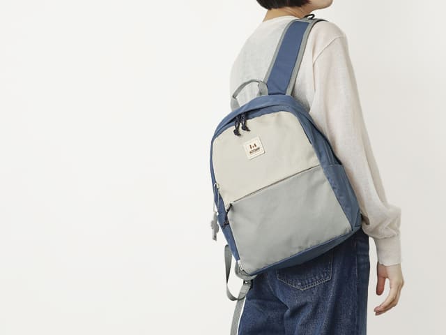 【ムーミン】リュックサックは 通勤から旅行まで、アクティブに動きたい日に。