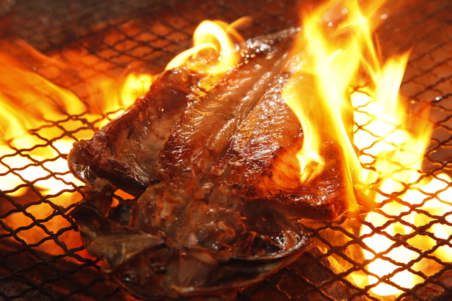 炭焼漁師小屋料理 ひもの屋