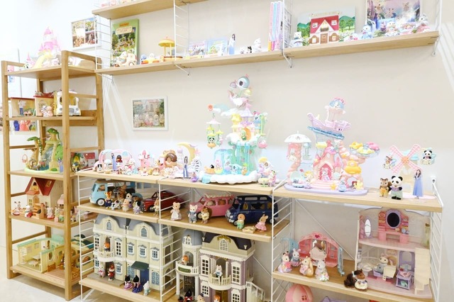 【シルバニアファミリー展40th】TBSドラマ『西園寺さんは家事をしない』のコラボレーションエリア