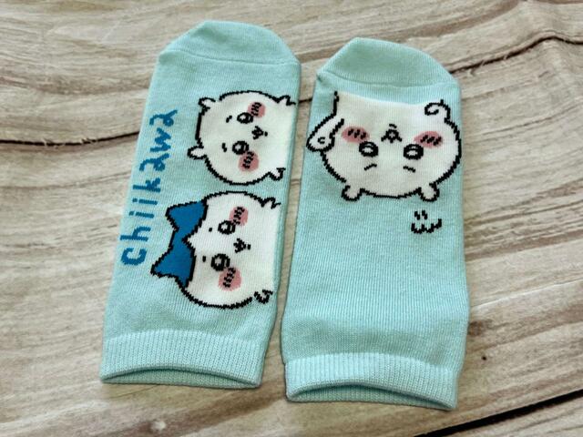 色はライトブルー。ちいかわハチワレと同じカラーです