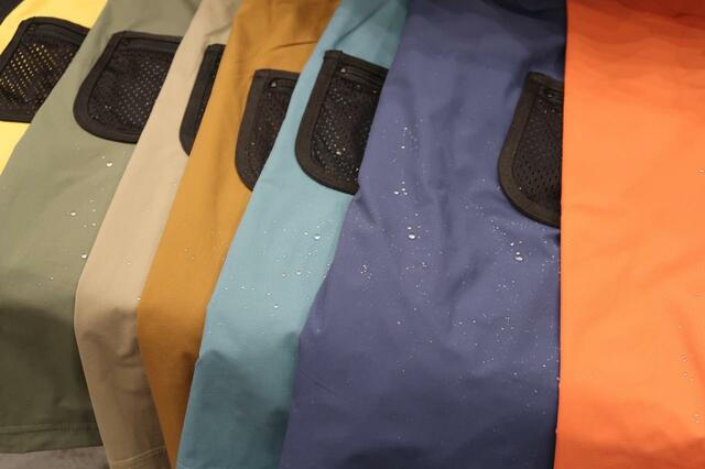 ショートパンツJr　水鉄砲で水をかけてもはじく撥水力