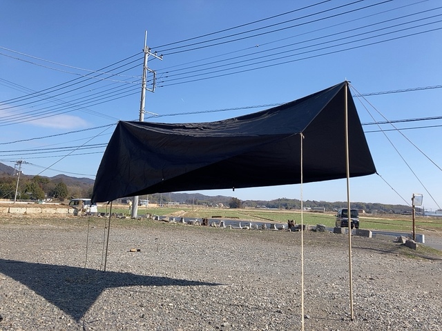 【ワークマン レジストスクエアタープ】サイズは本体：縦288×横351cm、収納時：直径14×長さ60cm、設営時高さ：231cm